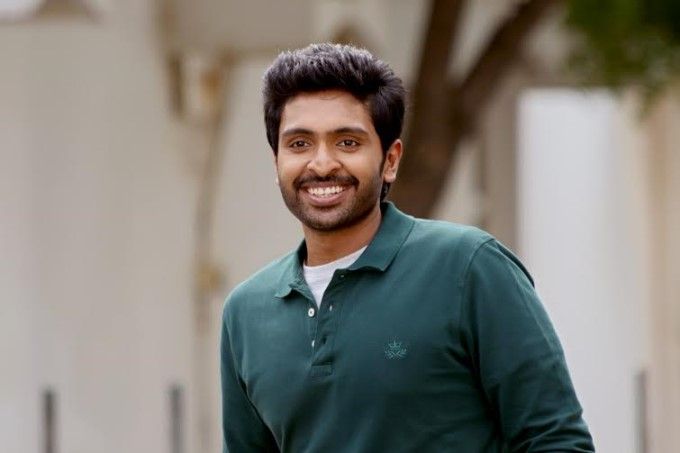 விக்ரம் பிரபு மகனுக்கு விராட் வாழ்த்து