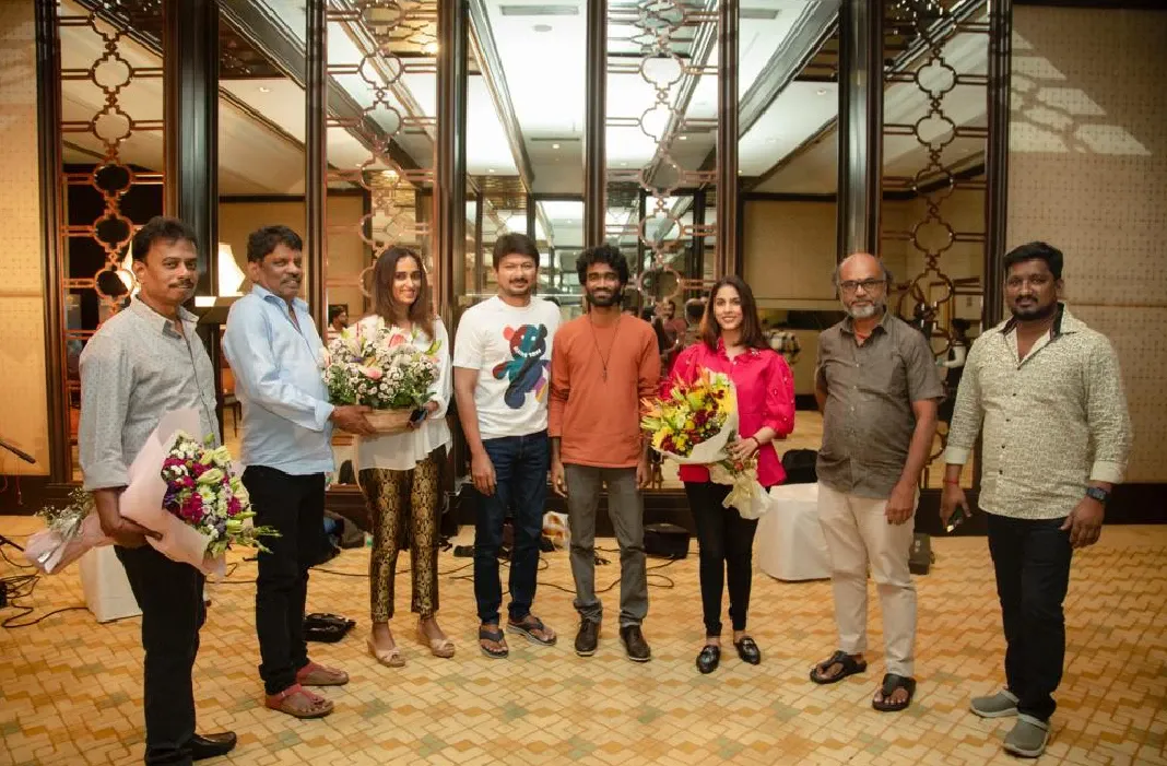 உதயநிதி ஸ்டாலினை நேரில் சந்தித்த லவ் டுடே நாயகன் பிரதீப்