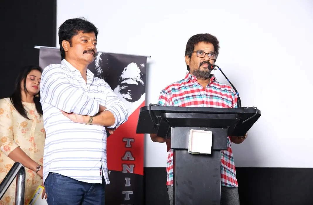கமலஹாசனிடம் உதவி இயக்குனராக பணியாற்றிய S.K.செந்தில் இயக்கத்தில் உருவாகியுள்ள குறும்படம் " தனித்திரு "