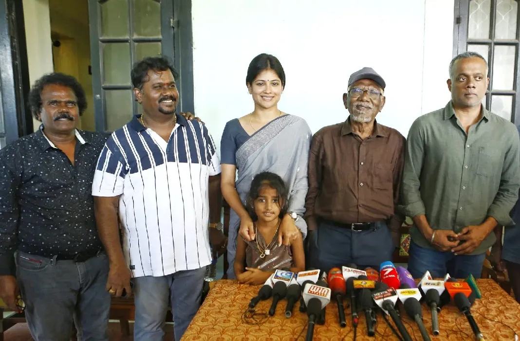 கருமேகங்கள் கலைகின்றன படமல்ல வாழ்க்கை - இயக்குநர் பாரதிராஜா!!!