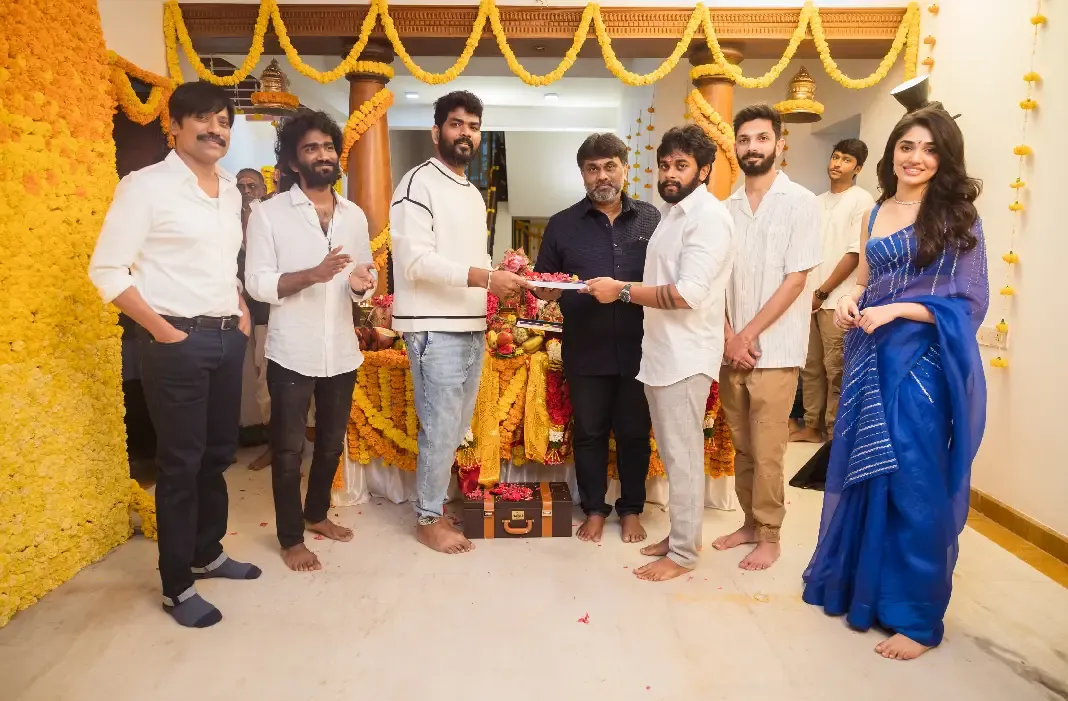 விக்னேஷ் சிவன், பிரதீப் ரங்கநாதன் இணையும் புதிய படம் பூஜையுடன் நேற்று துவங்கியது !!