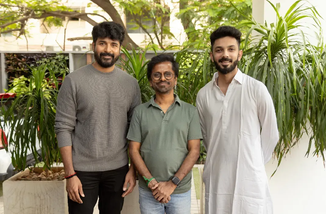ஏ ஆர் முருகதாஸ், சிவகார்த்திகேயன் இணையும் பிரம்மாண்ட ஆக்சன் படத்தின் படப்பிடிப்பு கோலாகலமாக துவங்கியது !!