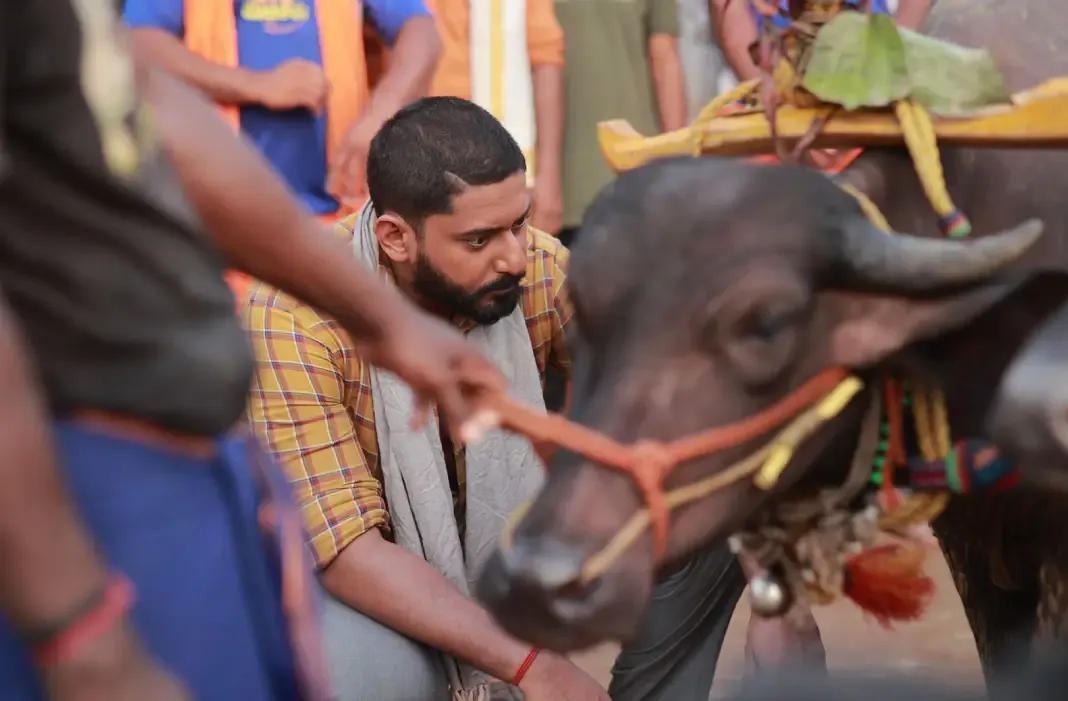 நடிகர் பிரஜ்வல் தேவராஜ் நடிக்கும் 'கரவாலி' படத்தின் டீசர் வெளியீடு