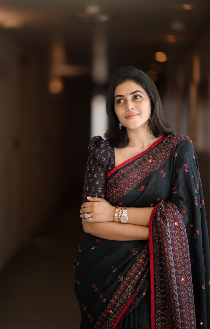 பூர்ணா என்னும் நான் !! - பிறந்தநாள் வாழ்த்துக்கள்
