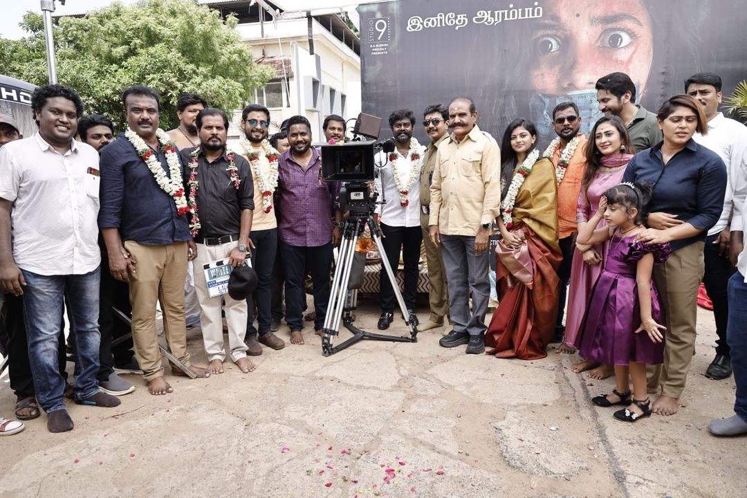 ஆர்.கே. சுரேஷ் தயாரித்து, நடிக்கும் புதிய திரைப்படம் 'ஒயிட் ரோஸ்'