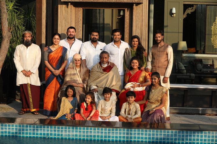 Chekka Chivantha Vaanam Movie Stills