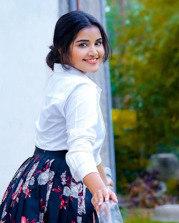 Anupama Parameswaran HD Stills