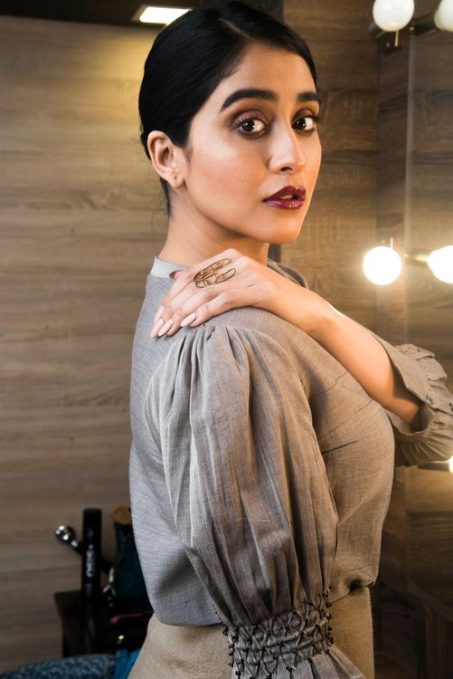Regina Cassandra Latest Stills