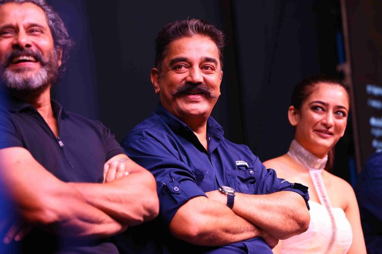 Kadaram Kondan Trailer Launch Stills