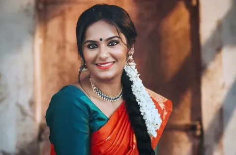 தேசிய விருது வென்ற நடிகை லட்சுமி பிரியா சந்திரமெளலிக்கு ‘யாமா’ படக்குழு வாழ்த்து