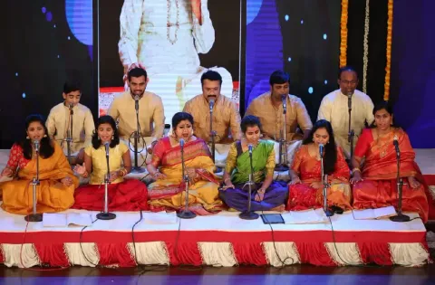கர்நாடக இசை உலகின் உச்சத்தை தொட்ட இசை கலைஞர்ககள்