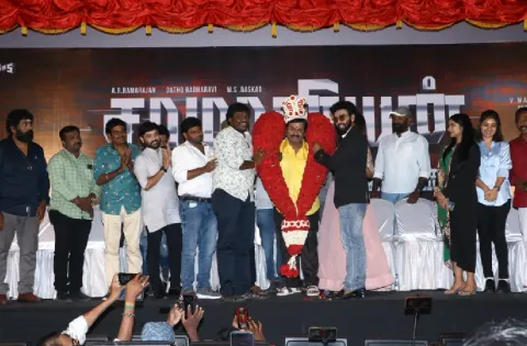 பத்து வருடங்களுக்கு பிறகு சாமான்யனாக திரும்பி வரும் ராமராஜன்