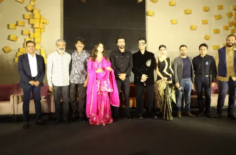 Exclusive Stills From #Brahmastra Pre-Release Event!!