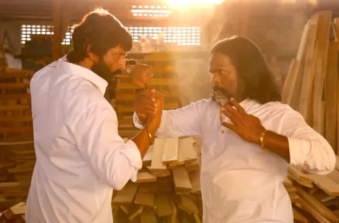 நடிகர் கிஷோருடன் ரோப் இல்லாமல், டூப் இல்லாமல் மோதிய குங்ஃபூ மாஸ்டர் ராஜநாயகம்!