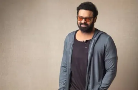 நடிகர் பிரபாஸ் திரையுலகில் அறிமுகமாகி 20 வருடங்கள் ஆனதை ரசிகர்கள் கொண்டாடி வருகின்றனர்