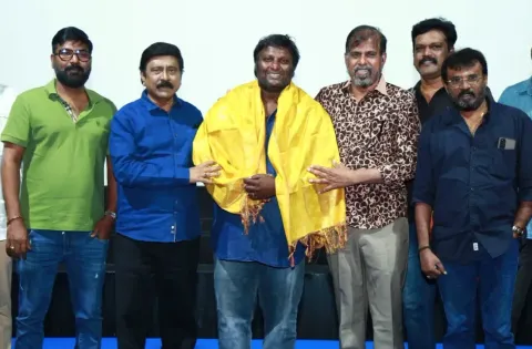" பகாசூரன் " பட இயக்குனர் மோகன். G க்கு தமிழ்நாடு திரைப்பட இயக்குனர்கள் சங்கம் வாழ்த்து
