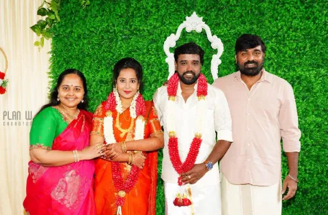 மக்கள் செல்வன் விஜய்சேதுபதி நடத்திய முதல் சுயமரியாதை திருமணம் !!!