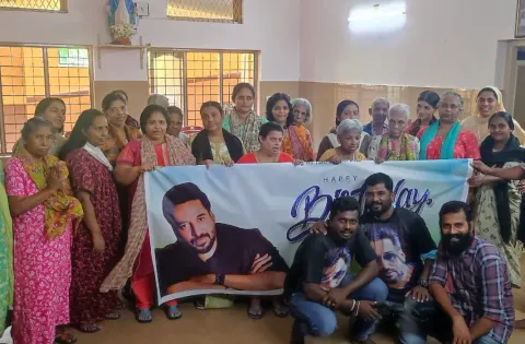 ஆதரவற்றோர் இல்லத்தில் நடிகர் ரகுமானின் பிறந்த நாளை கொண்டாடிய ரசிகர்கள்