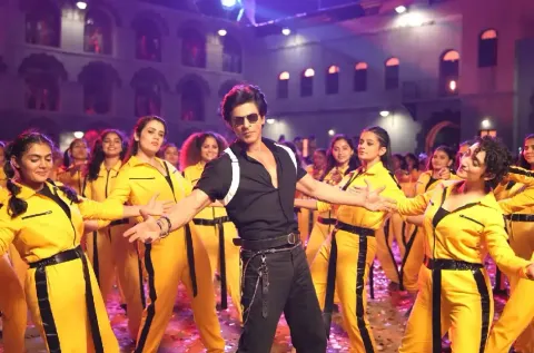 ஷாருக்கானின் 'ஜவான்' திரைப்படத்தின் முதல் நாள் முதல் காட்சி- ரசிகர்கள் கொண்டாட்டம்