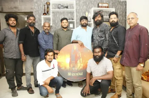 ‘இமெயில்’ படத்தின் டீசரை வெளியிட்ட விஜய்சேதுபதி !!