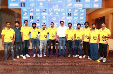 (Celebrity Cricket League) சிசிஎல் சென்னை ரைனோஸ் அணியினரின் பத்திரிக்கையாளர் சந்திப்பு !!