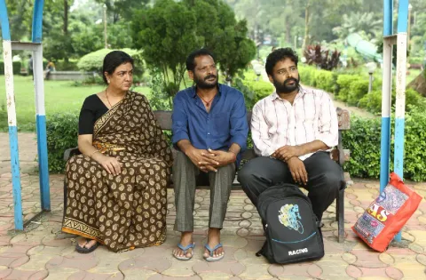 குடும்ப உறவுகளின் அழகான கதையை சொல்லும் 'ஜெ பேபி' . மகளிர் தினத்தில் வெளியாகிறது