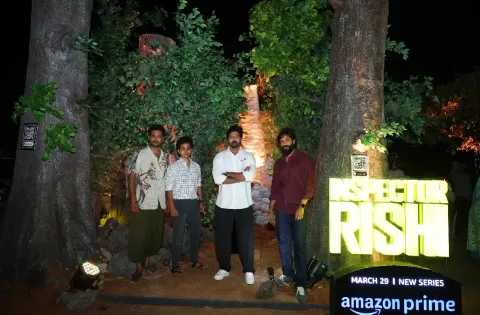 ‘இன்ஸ்பெக்டர் ரிஷி’ திகில் டிராமாவின் வெற்றியை ரசிகர்களுடன் படக்குழுவினர் கொண்டாடுகிறார்கள்