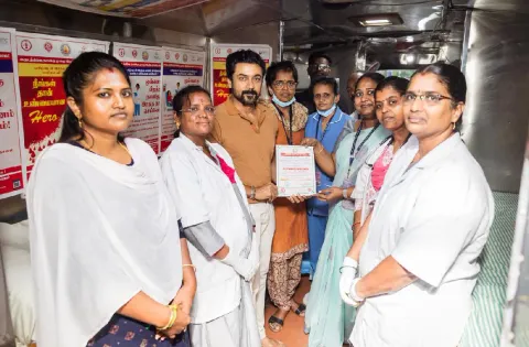 பிறந்த நாளை முன்னிட்டு இரத்த தானம் செய்த நடிகர் சூர்யா!!