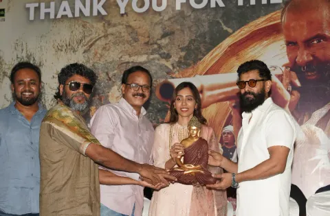 'தங்கலான்' படக் குழுவினரின் நன்றி தெரிவிக்கும் விழா!!!
