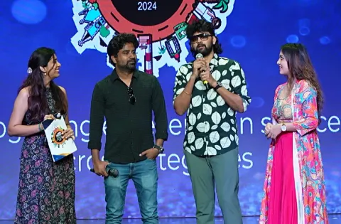 நடுக்கடலில் சொகுசுக் கப்பலில் வெளியான “பன் பட்டர் ஜாம்” படத்தின் செகண்ட் லுக் !!
