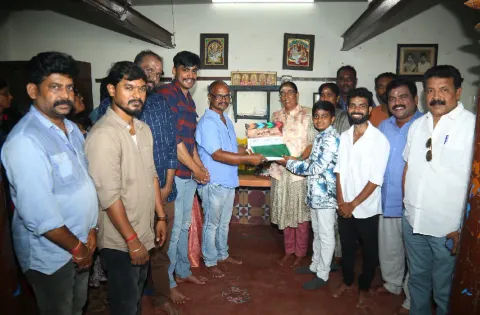 பிக் பாஸ் புகழ் தர்ஷன்-மாளவிகா நடிக்கும் ‘யாத்ரீகன்’ படத்தின் படப்பிடிப்பு விறுவிறுப்பாக நடைபெற்று வருகிறது!