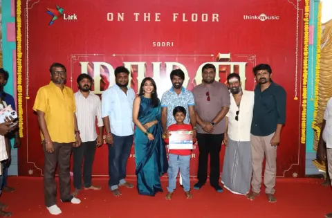 நடிகர் சூரி, ஐஸ்வர்யா லக்‌ஷ்மி இணையும், புதிய படத்திற்கு “மாமன்” எனப் பெயரிடப்பட்டுள்ளது !!