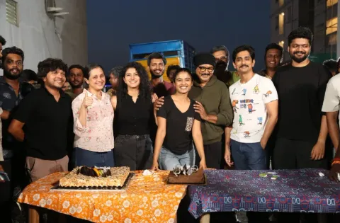 '8 தோட்டாக்கள்' புகழ் ஸ்ரீ கணேஷ் இயக்கத்தில் நடிகர் சித்தார்த்தின் '3 BHK' படத்தின் படப்பிடிப்பு நிறைவடைந்தது!